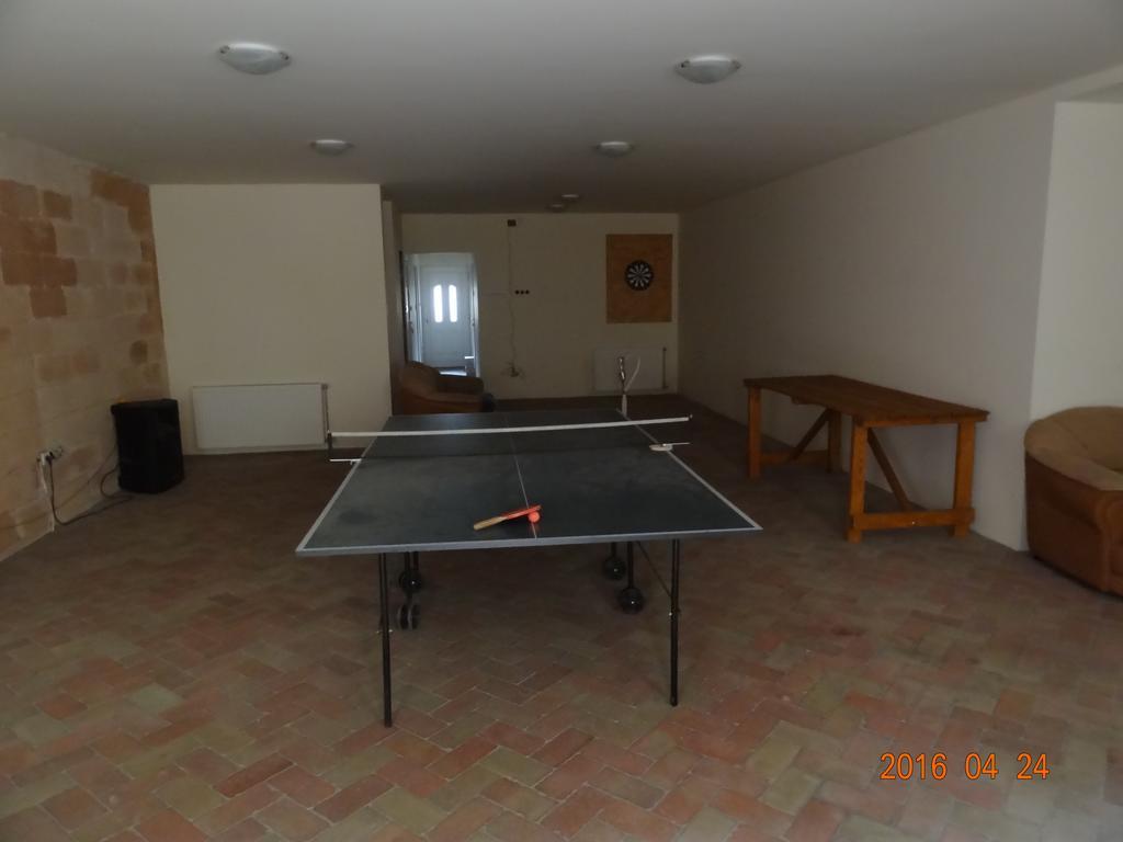 Hôtel Alfoldi Borok Haza à Kunfeherto Extérieur photo