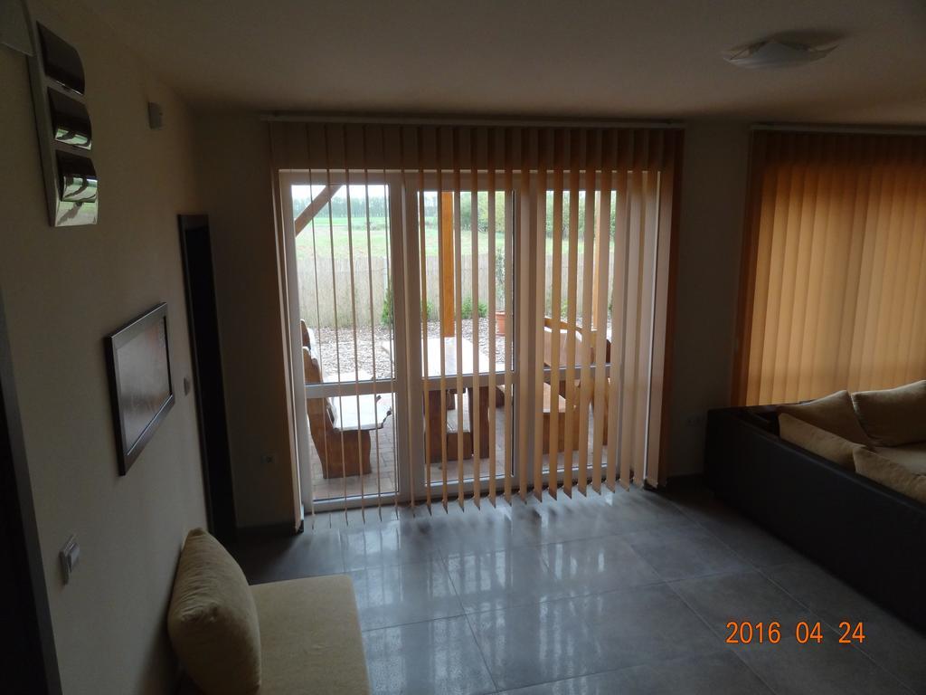 Hôtel Alfoldi Borok Haza à Kunfeherto Extérieur photo
